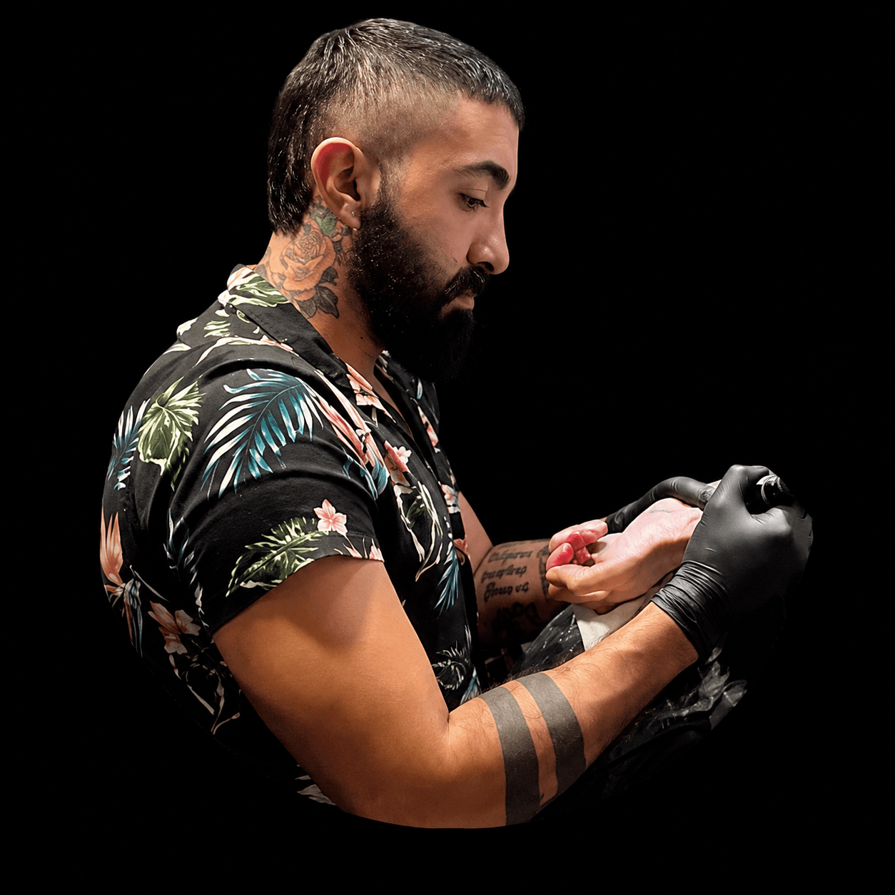 Mario Guzmán — El Artista, La Vida Ink